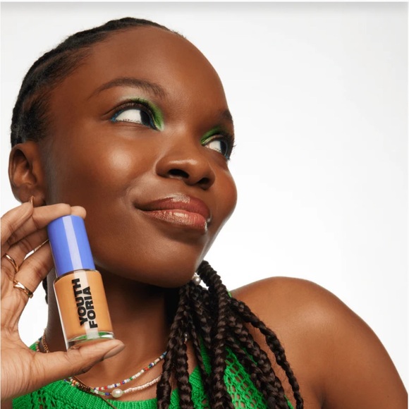 Youthforia Date Night Skin Enhancer Iluminating. NIB - Picture 3 of 5